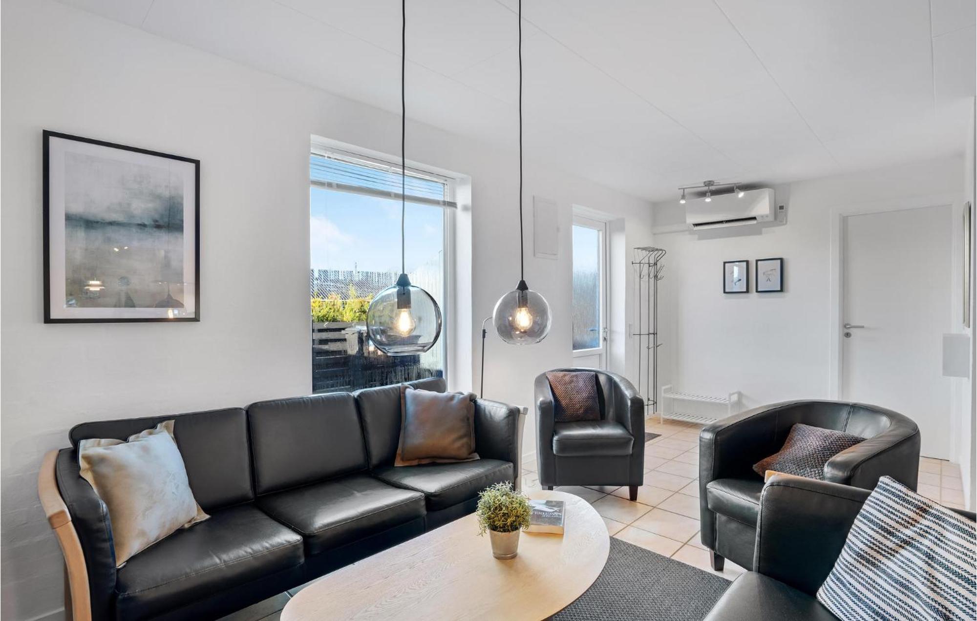 Amazing Home In Hvide Sande With Wifi Bjerregård Exterior foto